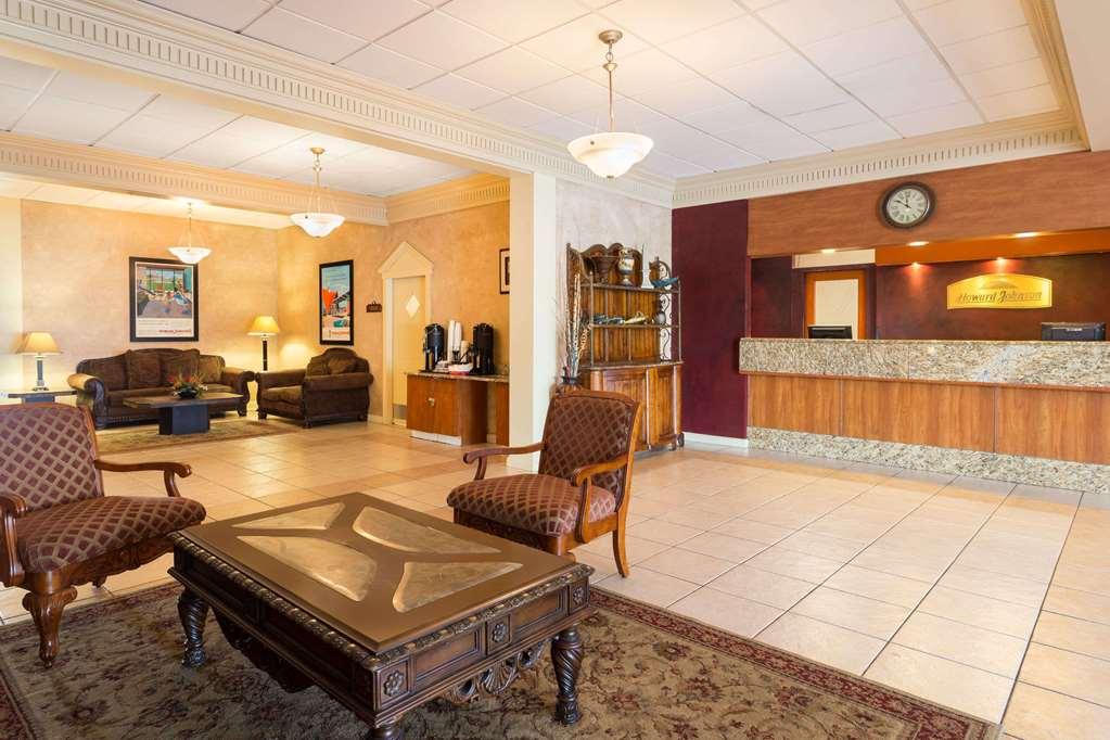 Howard Johnson By Wyndham Lakeland Interior foto
