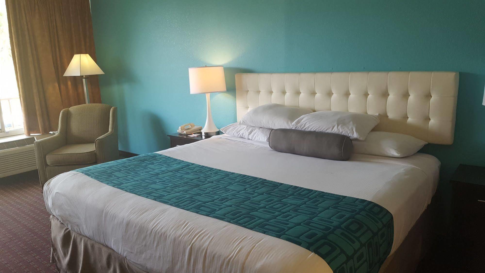 Howard Johnson By Wyndham Lakeland Exterior foto